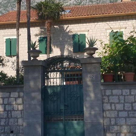 Garden Apartment- Near Sea 2 دوبروتا المظهر الخارجي الصورة